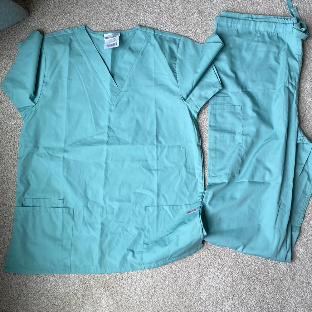 Uniform advantage scrub set- size medium